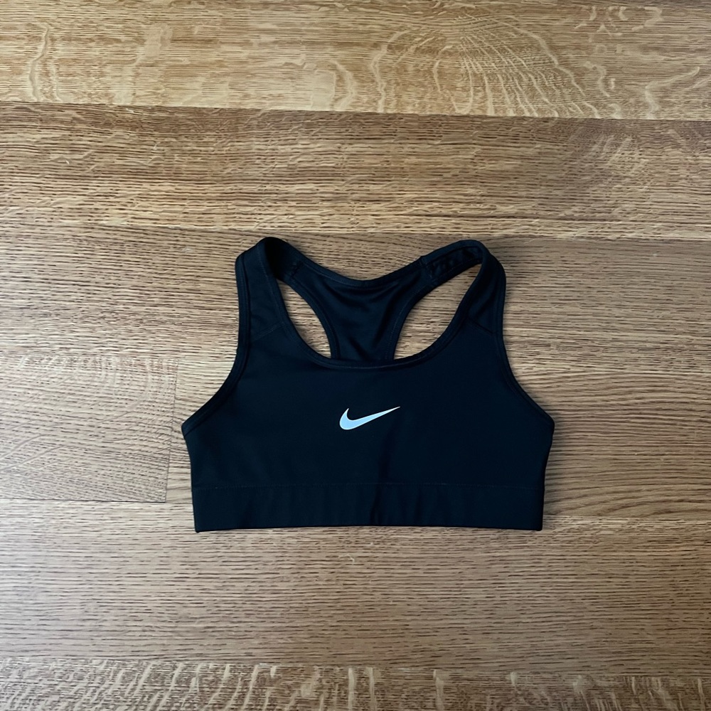 nike sports bra